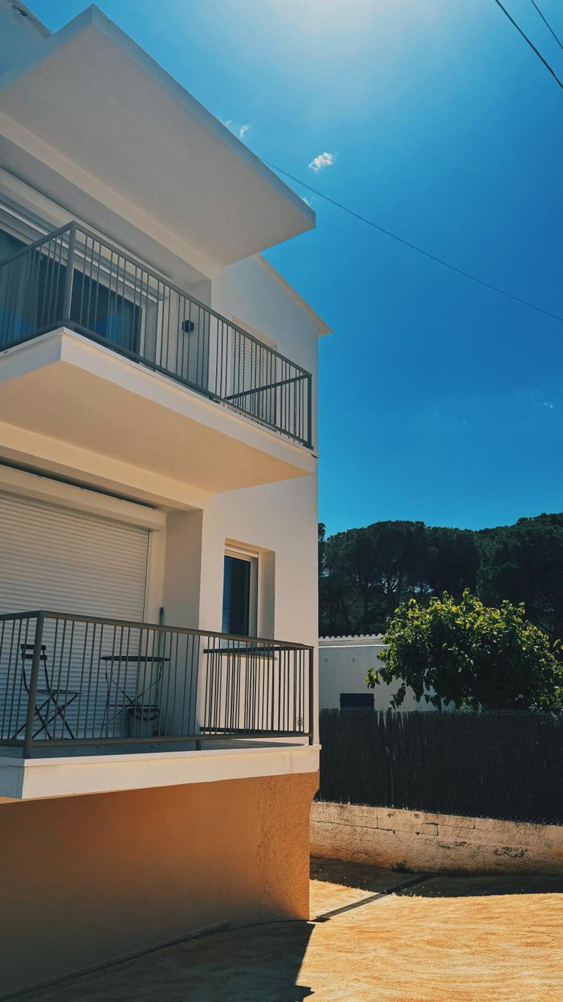 Can Romy Appartement T3 B - A 20M De La Plage De Cala Montgo L' Escala Exteriör bild